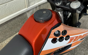 KAWASAKI KLX125D TRACKER LX125D