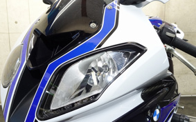 BMW HP4 2014 0D01