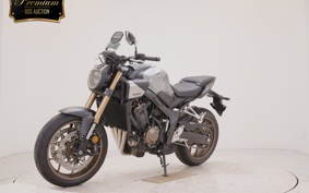 HONDA CB650R E-Clutch 2026 RH17