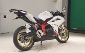 HONDA CBR250RR A MC51