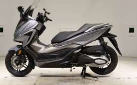 HONDA FORZA 250 MF15