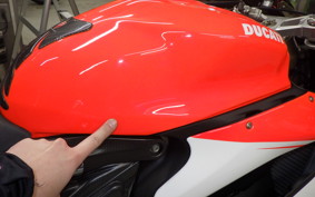 DUCATI 1199 SUPERLEGGERA 2015