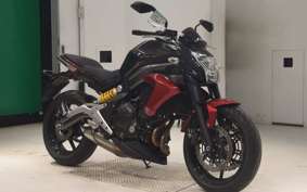 KAWASAKI ER600 N 2012