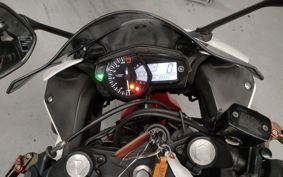 YAMAHA YZF-R25 RG10J