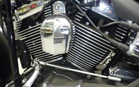 HARLEY FLSTC 1580 2011