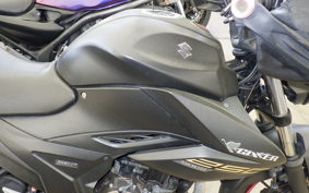 SUZUKI ｼﾞｸｻｰ250 ED22B