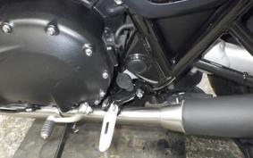 TRIUMPH SPEED TWIN 900 2025