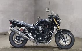 HONDA CB1300SF SUPER FOUR SC40