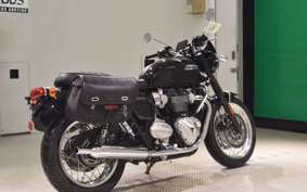 TRIUMPH BONNEVILLE T120 2025