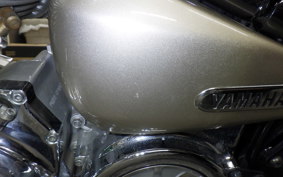YAMAHA XV1600A ROADSTAR 2001