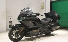 HONDA GL 1800 GOLD WING TOUR DCT SC79