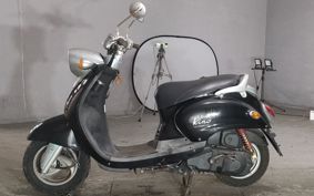 YAMAHA VINO 125 SE24