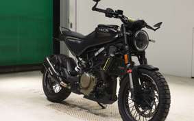 HUSQVARNA SVARTPILEN 401 2023