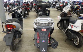 YAMAHA CYGNUS 125 XSR 2