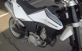 HUSQVARNA HUSQUARNASMS630 2011