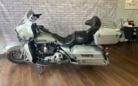 HARLEY FLHTCI 2006 FFW