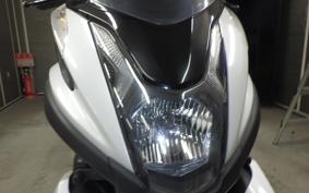 YAMAHA TRICITY 125