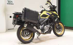 SUZUKI DL650 ( V-Strom 650 ) XTA 2025 C733M