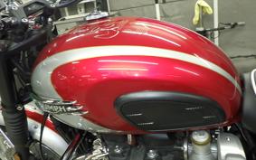 TRIUMPH BONNEVILLE T120 2024