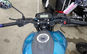 YAMAHA FZ25 2002