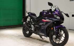 YAMAHA YZF-R25 A 2023 RG74J