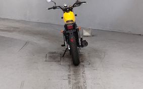 SUZUKI GLASS TRACKER BIG BOY NJ4DA