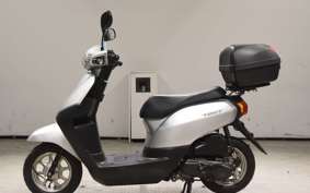 HONDA TACT-4ﾍﾞｰｼｯｸ AF79