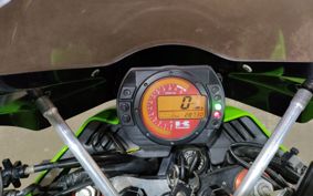 KAWASAKI Z1000 ZRT00A