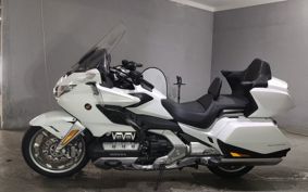 HONDA GL1800 TOUR DCT SC79