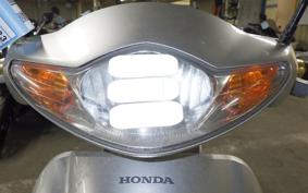 HONDA DIO Gen.5 2002 AF56