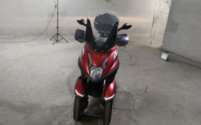 YAMAHA TRICITY 125 SE82J