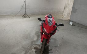 HONDA CBR250RR MC51