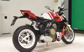 DUCATI STREETFIGHTER V4 2025