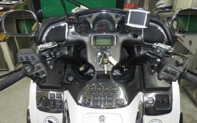 HONDA GL 1800 GOLD WING 2004 SC47