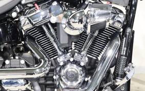 HARLEY FXBR 2019 YEJ