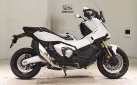 HONDA X-ADV 750 2025 RH21