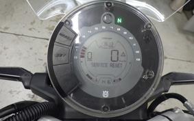 HUSQVARNA SVARTPILEN 401 2023