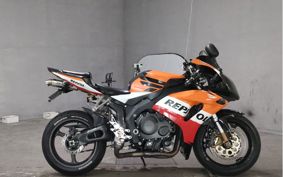 HONDA CBR1000RR SC57