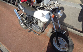 HONDA APE 100 HC07