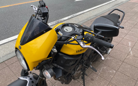 YAMAHA XSR700 2016 RM11