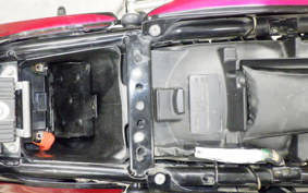 HONDA CB400 SUPER BOLDOR VTEC 2011 NC42
