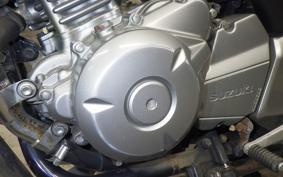 SUZUKI GSR250 2015