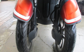 YAMAHA TRICITY 125 SE82J