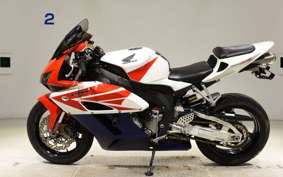 HONDA CBR1000RR 2004