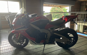 HONDA CBR1000RR 2017 SC77