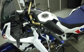 HONDA CRF1100L AFRICA TWIN Adventure 2025 SD15