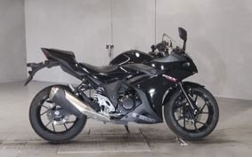SUZUKI GSX250R DN11A