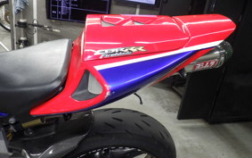 HONDA CBR1000RR 2005 SC57