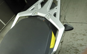 SUZUKI Vｽﾄﾛｰﾑ250SX EL11L