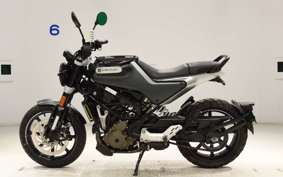 HUSQVARNA SVARTPILEN 250